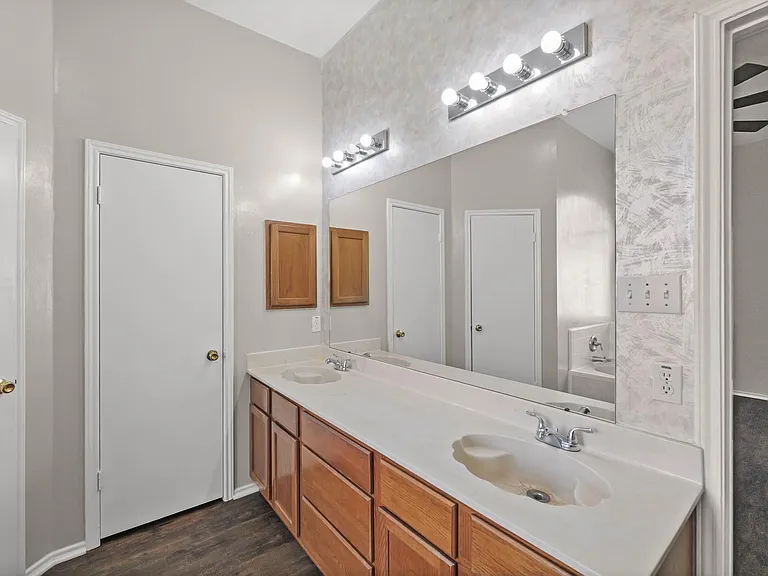 3651 Woodlace Dr — Photo 24