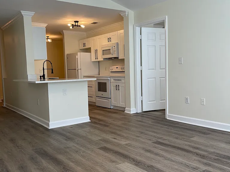 18319 Bridle Club Dr — Photo 14