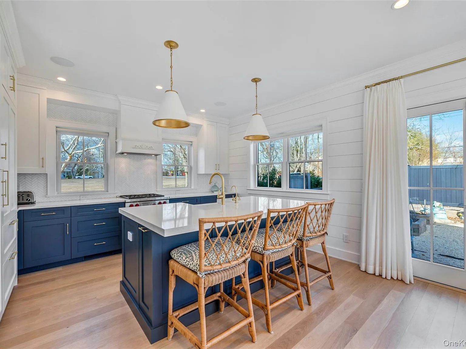 4 bed, 3.5 bath, 1600 sqft, $18,000 — Photo 4