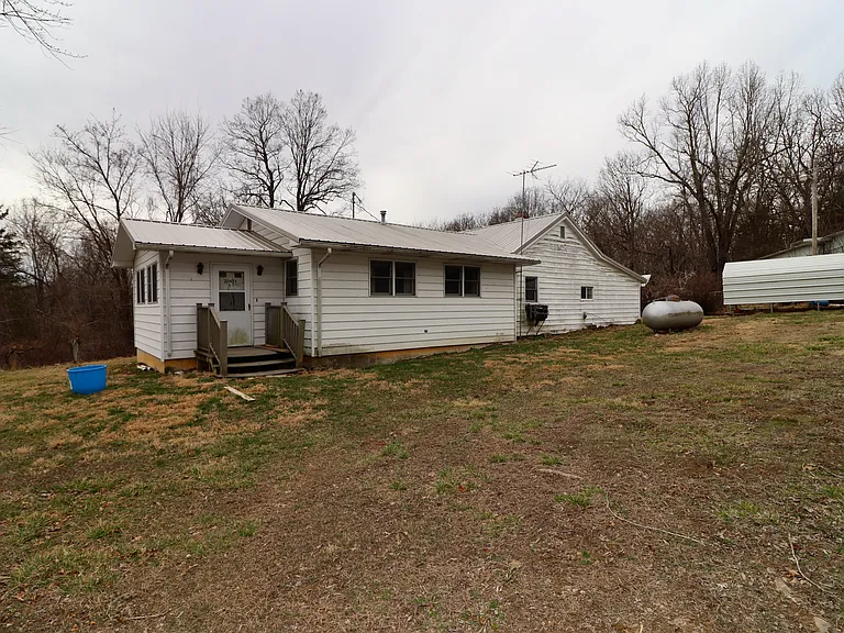 20451 Highway B — Photo 24