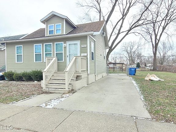 3rd image of 7052 Meadow Ave