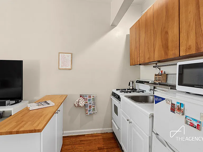 448 E 84th St #3A — Photo 4