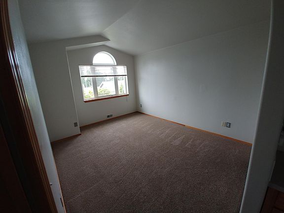 Master Bedroom with peekaboo bay view