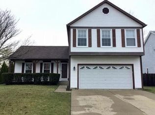 546 Crown Point Ct, Buffalo Grove, IL 60089