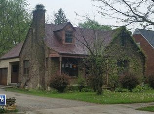 718 Cornelia St, Joliet, IL 60435