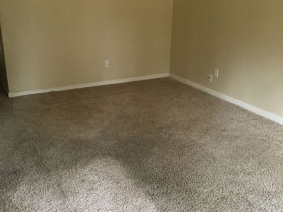 2nd image of 2788 Kelsey St