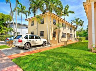 237 Madeira Ave APT 3, Coral Gables, FL 33134
