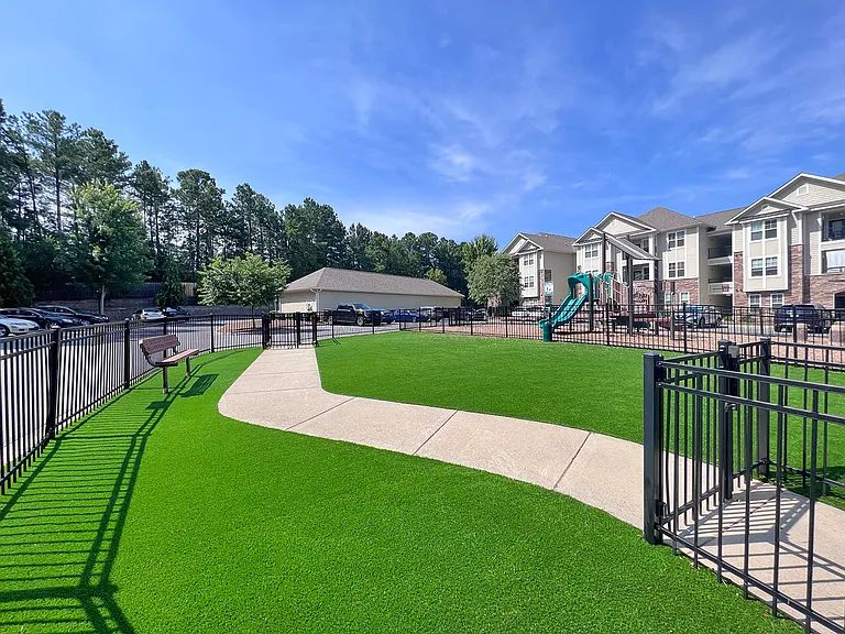 Legacy 521 Apartments — Photo 17