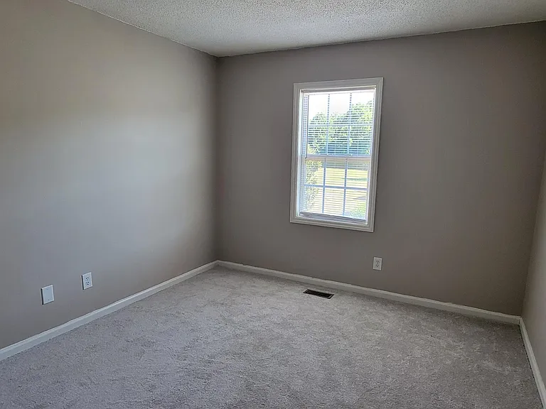 2128 Flagstone Ct #G1 — Photo 11