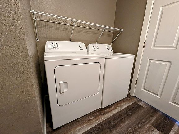 5th image of 1315 B Ave W #25