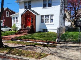 442 1st St, Carlstadt, NJ 07072
