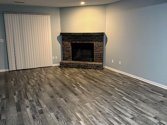 5th image of 3573 NE Independence Ave #3573