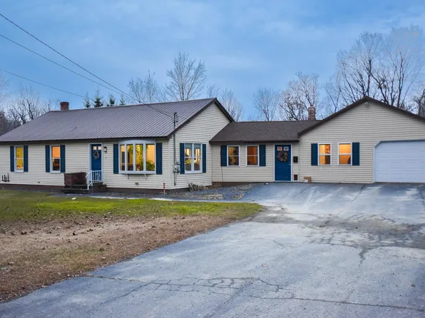 9 Mechanic Street, Dover-Foxcroft, ME 04426