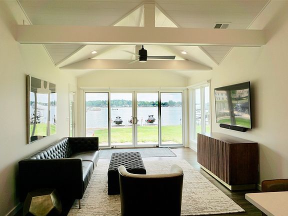 3rd image of 13380 Wenwood Dr