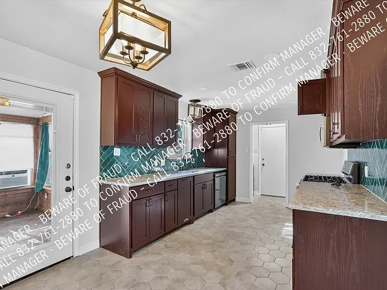 593 King Cir — Photo 25