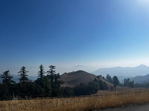 1231 Island Mountain Ridge Rd, Zenia, CA 95595