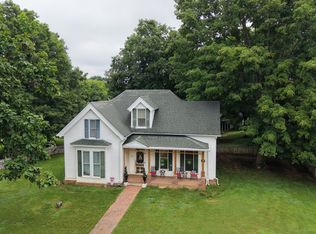 2343 Old Ashland City Rd, Clarksville, TN 37043