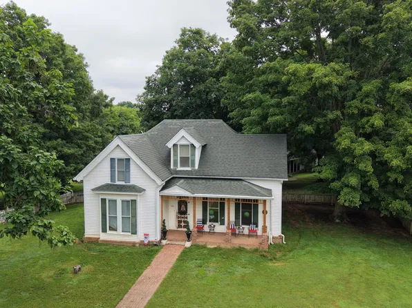 2343 Old Ashland City Rd, Clarksville, TN 37043