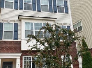 22942 Newcut Rd #2301, Clarksburg, MD 20871