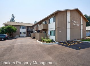 1418 E 2nd St APT 9, Newberg, OR 97132