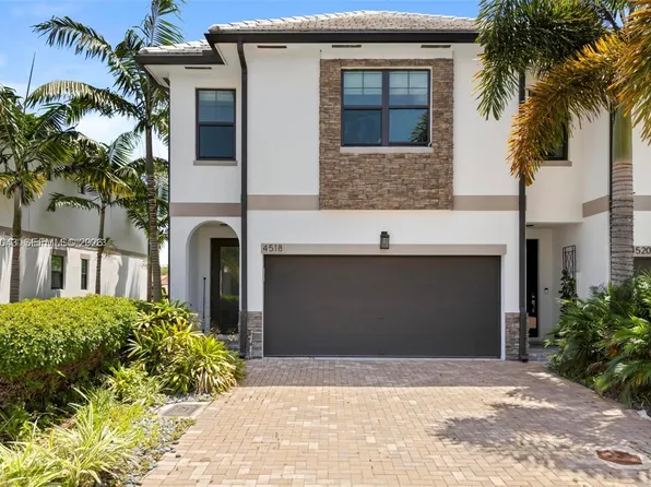 4518 E Aqua Bella Ln, Fort Lauderdale, FL 33312