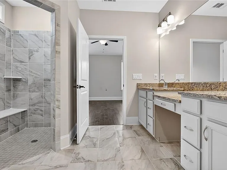 4185 Celbridge Pass — Photo 19