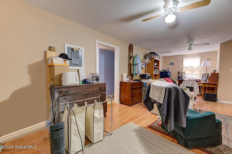 2nd image of 81 Mohawk Street