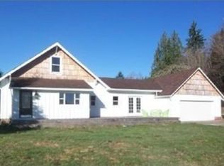 256 W Valley Rd, Skamokawa, WA 98647