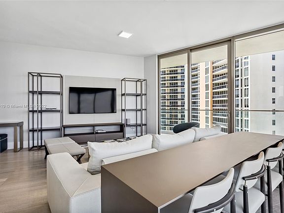3rd image of 18975 Collins Ave Unit 1905