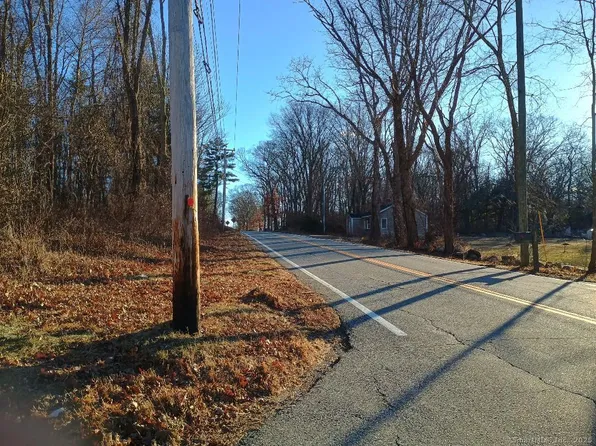 125 Youngs Road, Pomfret, CT 06259