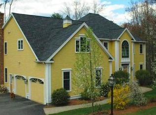 4 Fieldstone Ct, Grafton, MA 01519