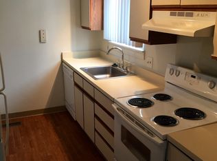 3241 Chelsea Cir, Ann Arbor, MI 48108