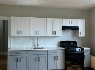 2 Columbia Ave #403, Newark, NJ 07106