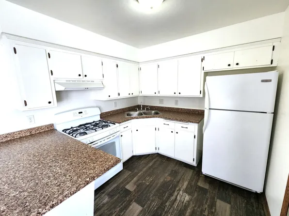 DKR - 7701-07 W Thurston Ave, 7701-07 W Thurston Ave #7707, Milwaukee, WI 53218