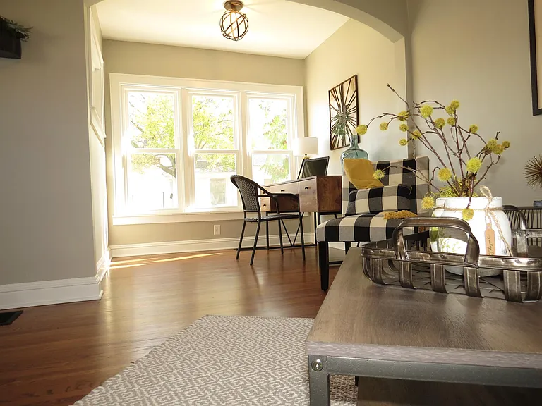 328 Sycamore St — Photo 12