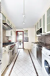 Rented by R New York