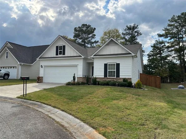 8 Kayla Dr, Rome, GA 30165