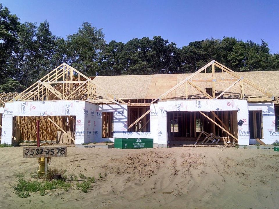 1st image of 2577 Nuttall Ct #40