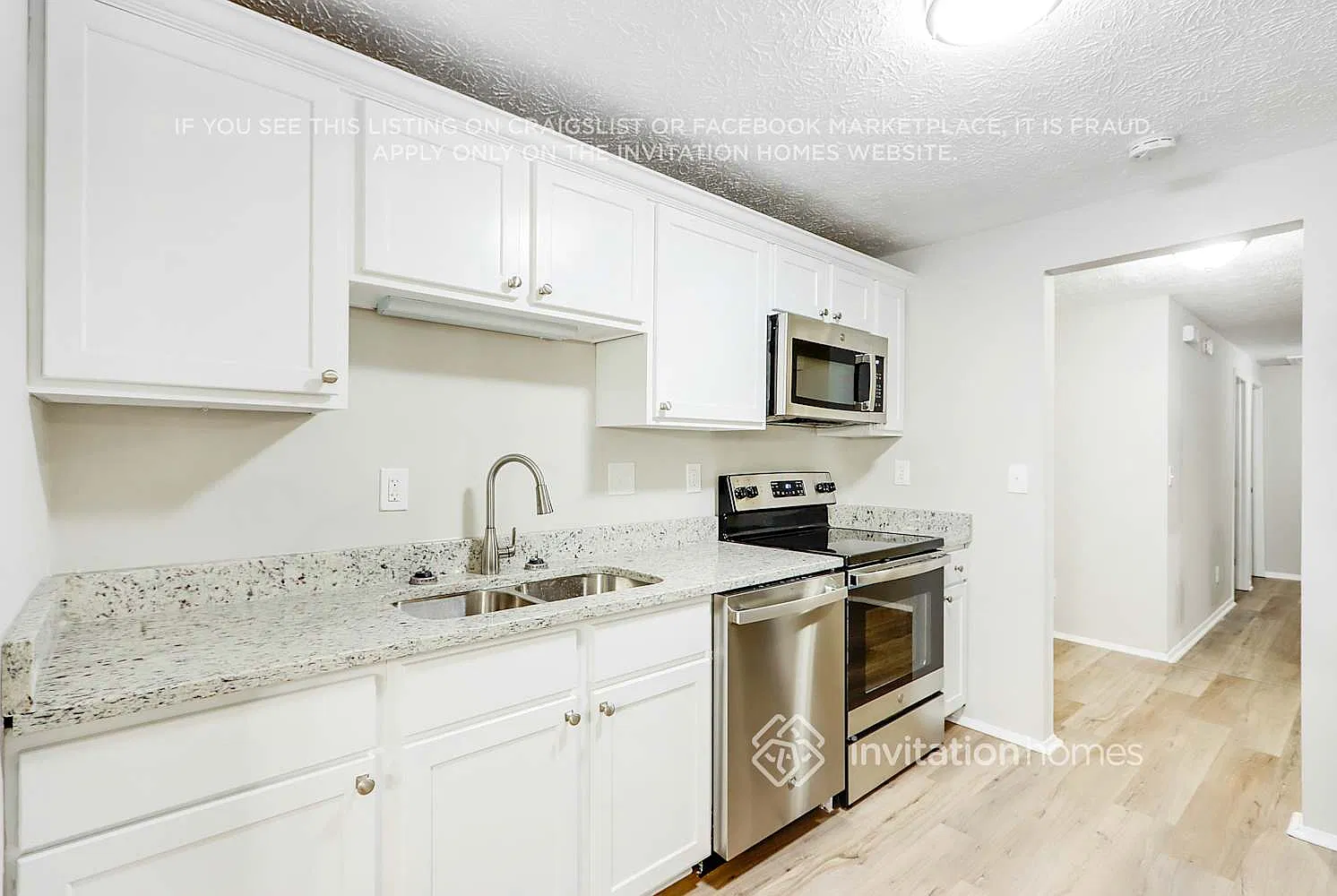 5330 Martins Crossing Rd Stone Mountain, GA 30088 — Photo 4