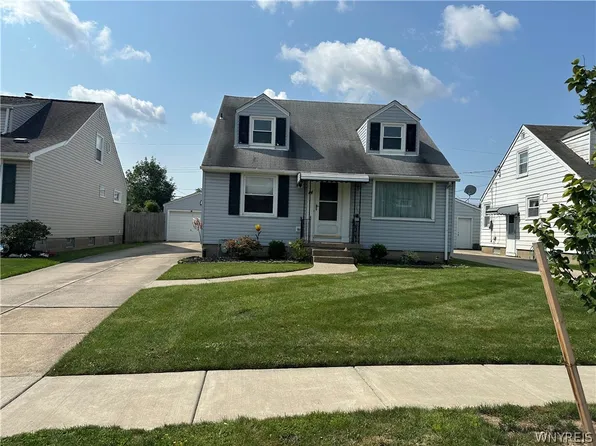 14 Quaker Ridge Rd, Tonawanda, NY 14150