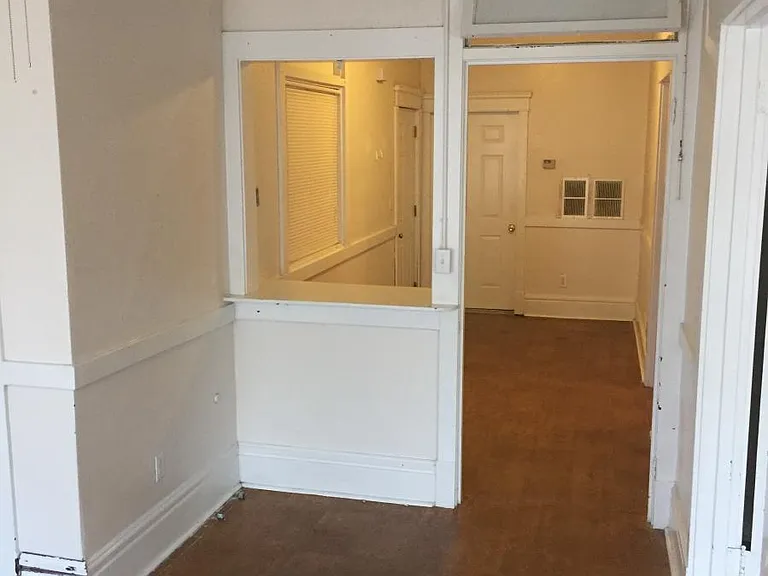 102 W Pine St #A — Photo 5