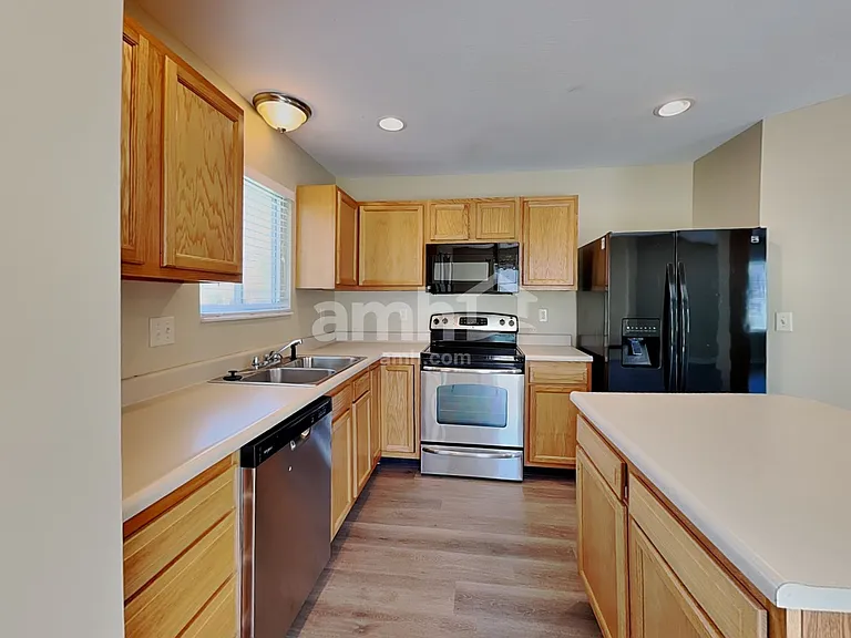 3938 Winding Path Dr — Photo 3