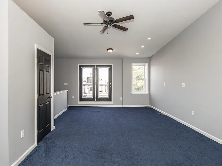 2316 E Lehigh Ave — Photo 35