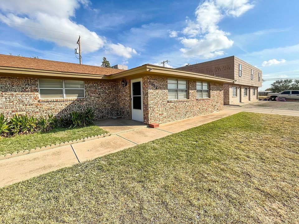 1st image of 2606-2608 E Sunset Cir #2606
