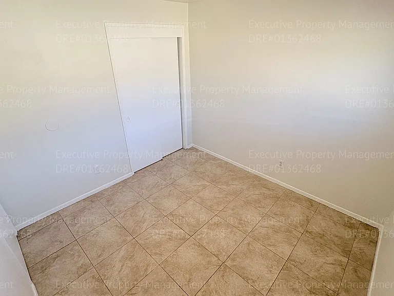 1405 Pacific St — Photo 23