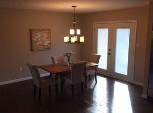 525 Harrow Rd, Knoxville, TN 37934