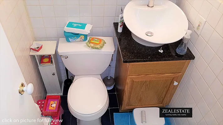 Rented by ZealEstate Group Inc | media 3