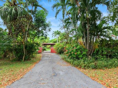 188 Cherokee St, Miami Springs, FL, 33166