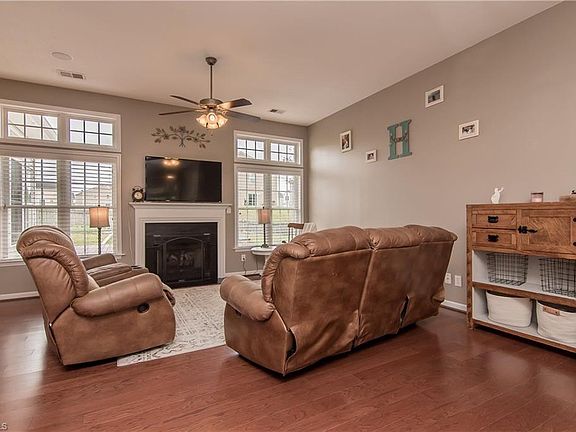 5th image of 512 Woodhollow Ct