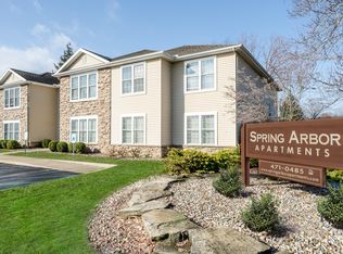 9092 N Main St #37, Berrien Springs, MI 49103